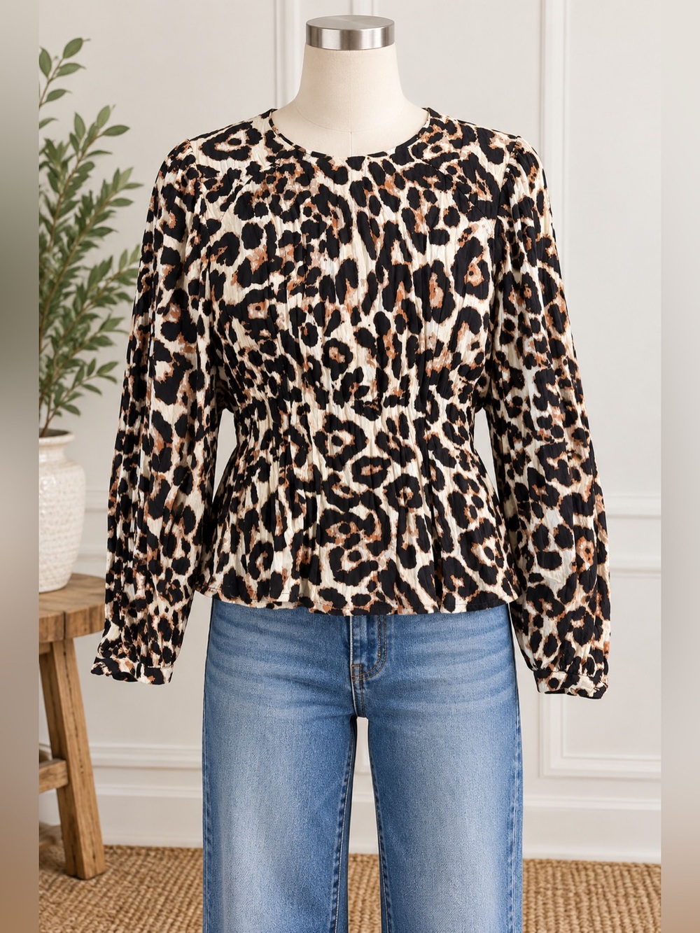Baum und Pferdgarten Leopard Print Long Sleeve Blouse Top S M